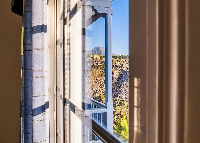 Live Sunset Callao كالاو سالفاجي