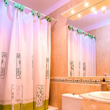 Live Sunset Callao Дом отдыха